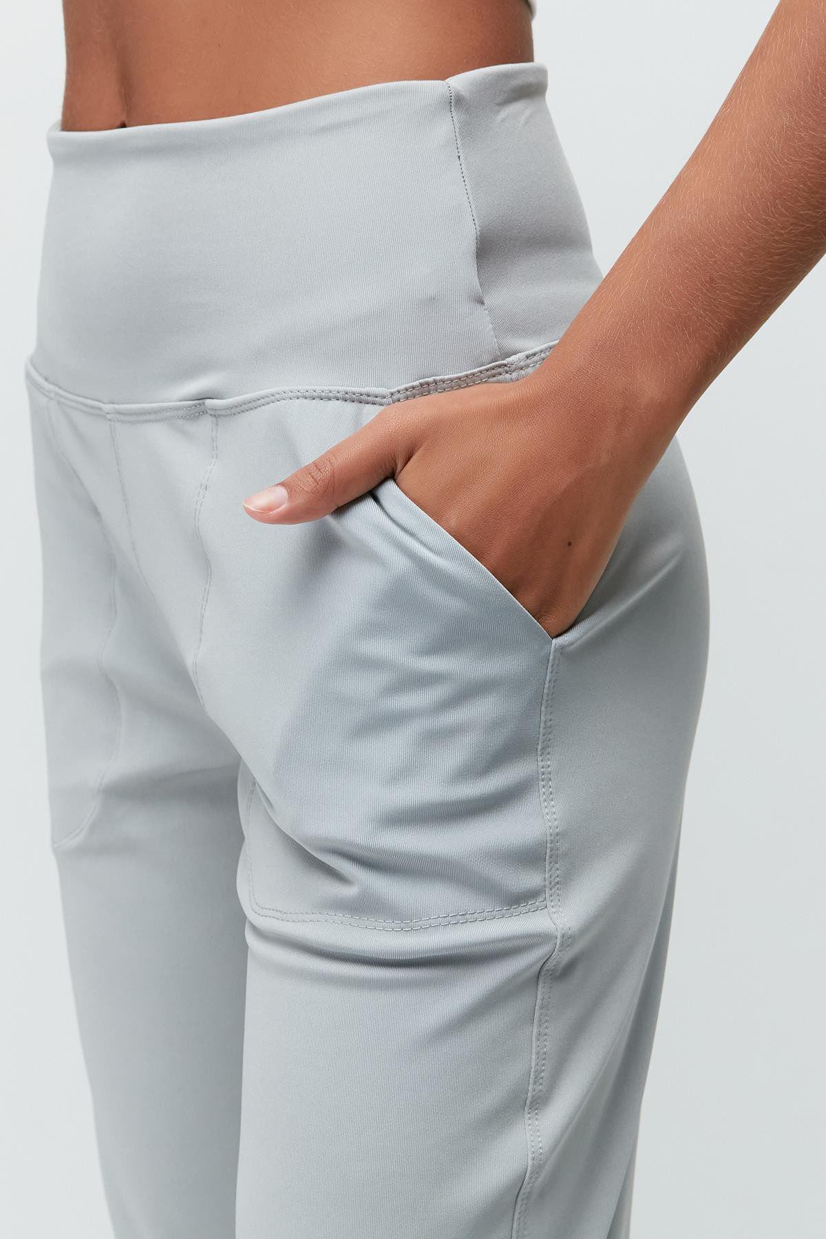 Hochtaillierte Jogger-Sweatpants mit Bündchen