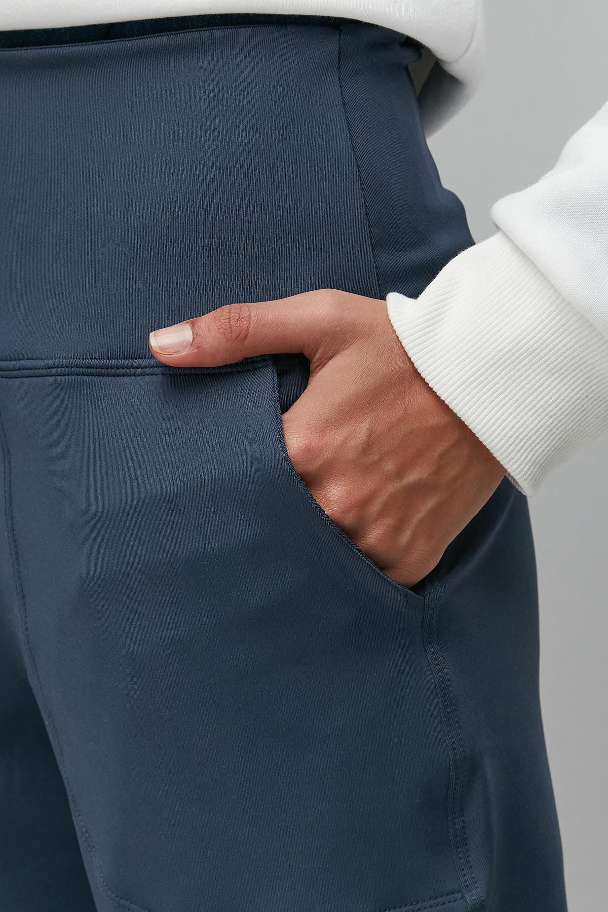 Hochtaillierte Jogger-Sweatpants mit Bündchen