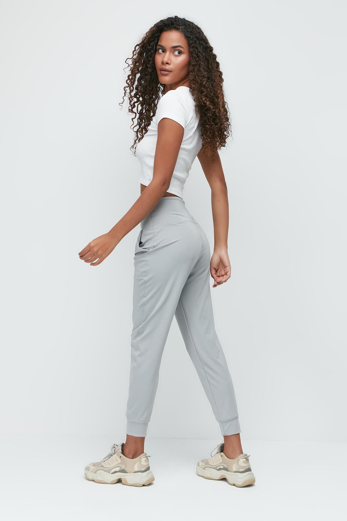 Hochtaillierte Jogger-Sweatpants mit Bündchen