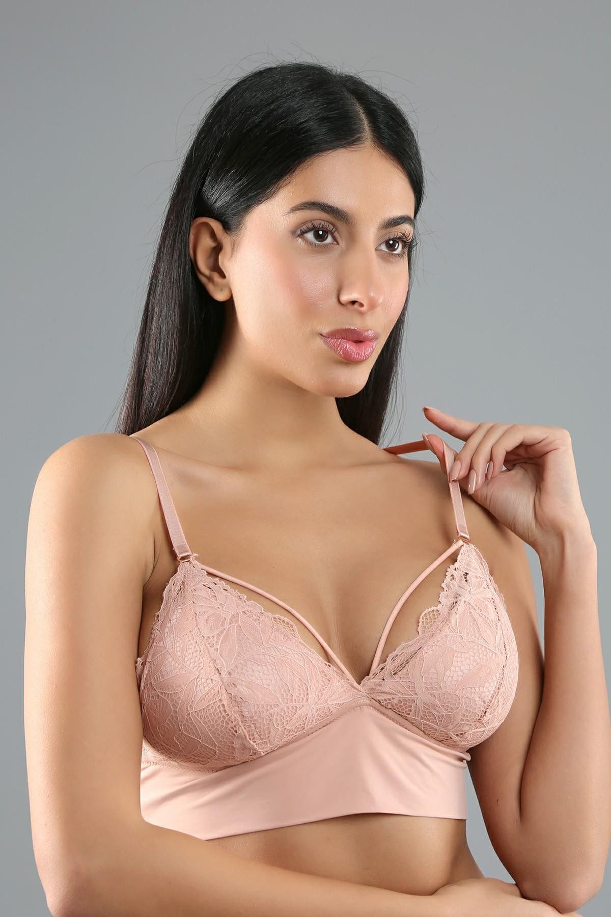 Schichtige Spitzen-Bralette