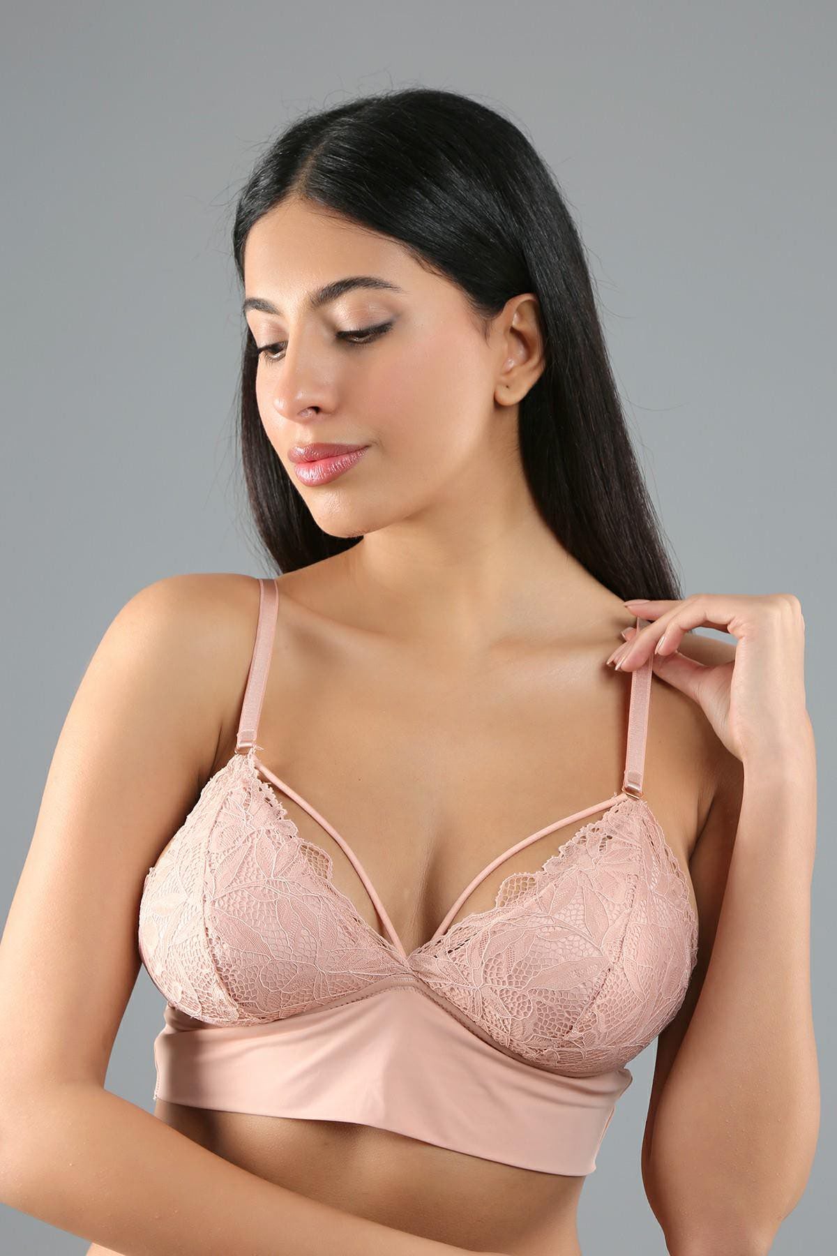 Schichtige Spitzen-Bralette
