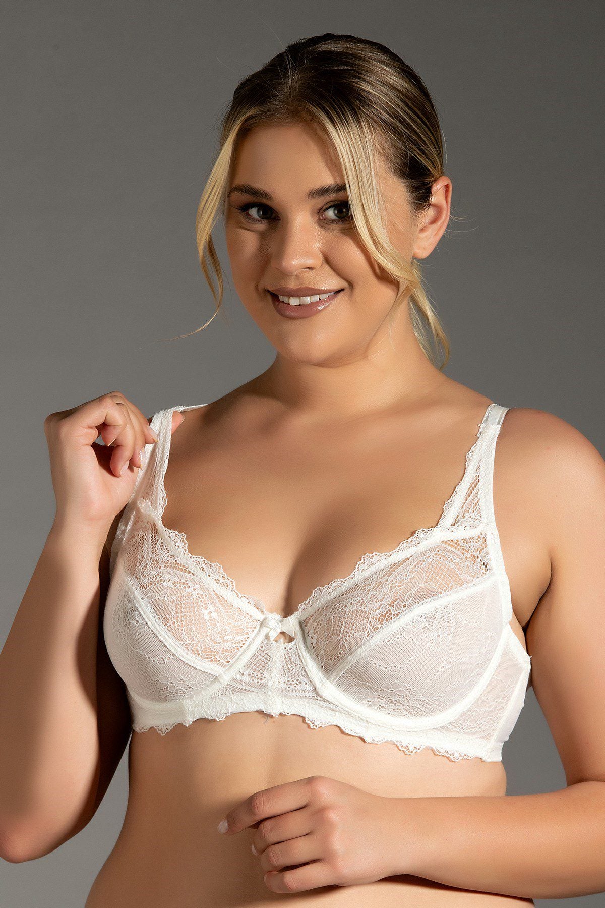 C&City Spitzen-Detail Minimizer-BH Ekru