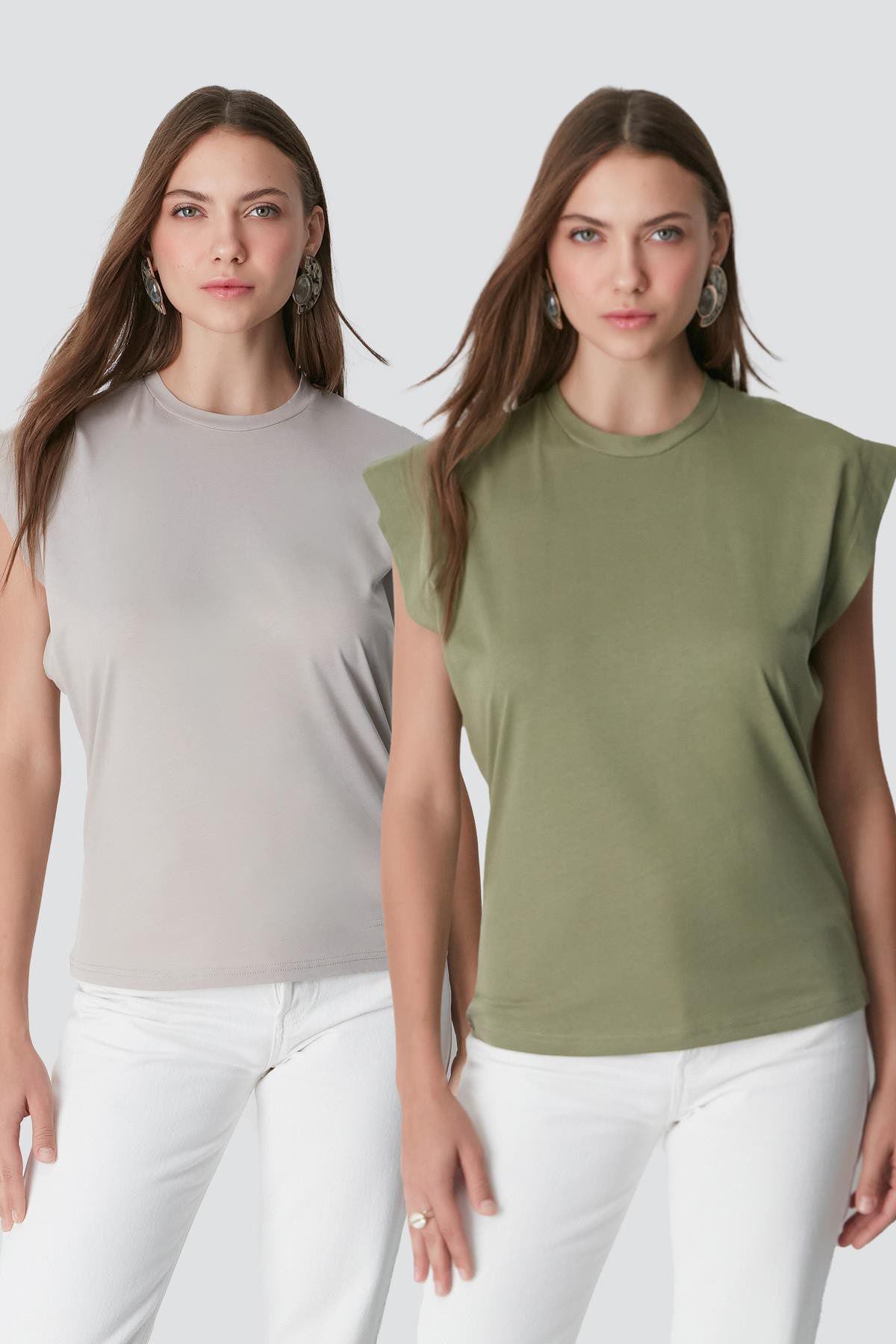 Kurzarm Basic T-Shirt mit Fahrradausschnitt - 2er Pack