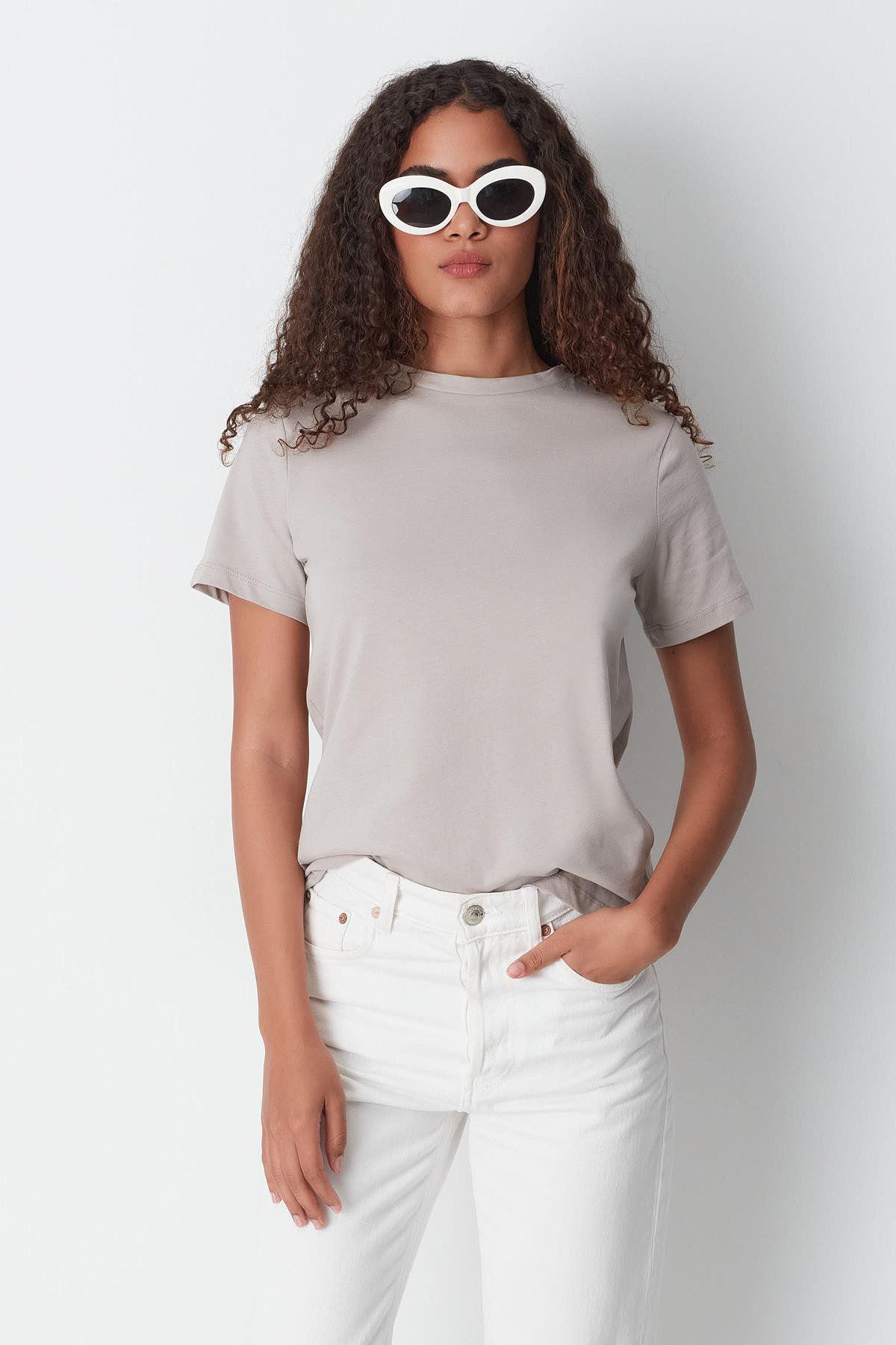 Kurzarm Basic T-Shirt mit Fahrradausschnitt - 2er Pack
