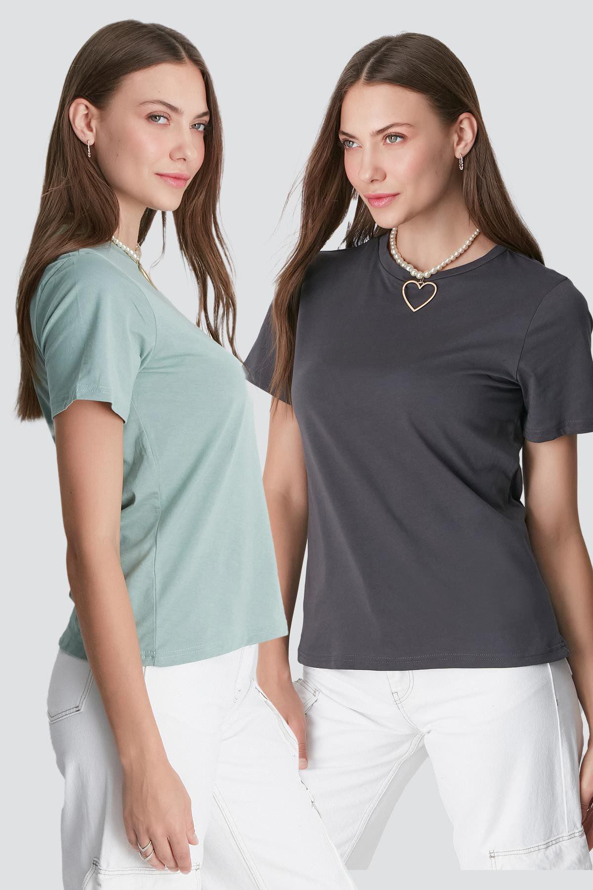 Kurzarm Basic T-Shirt mit Fahrradausschnitt - 2er Pack
