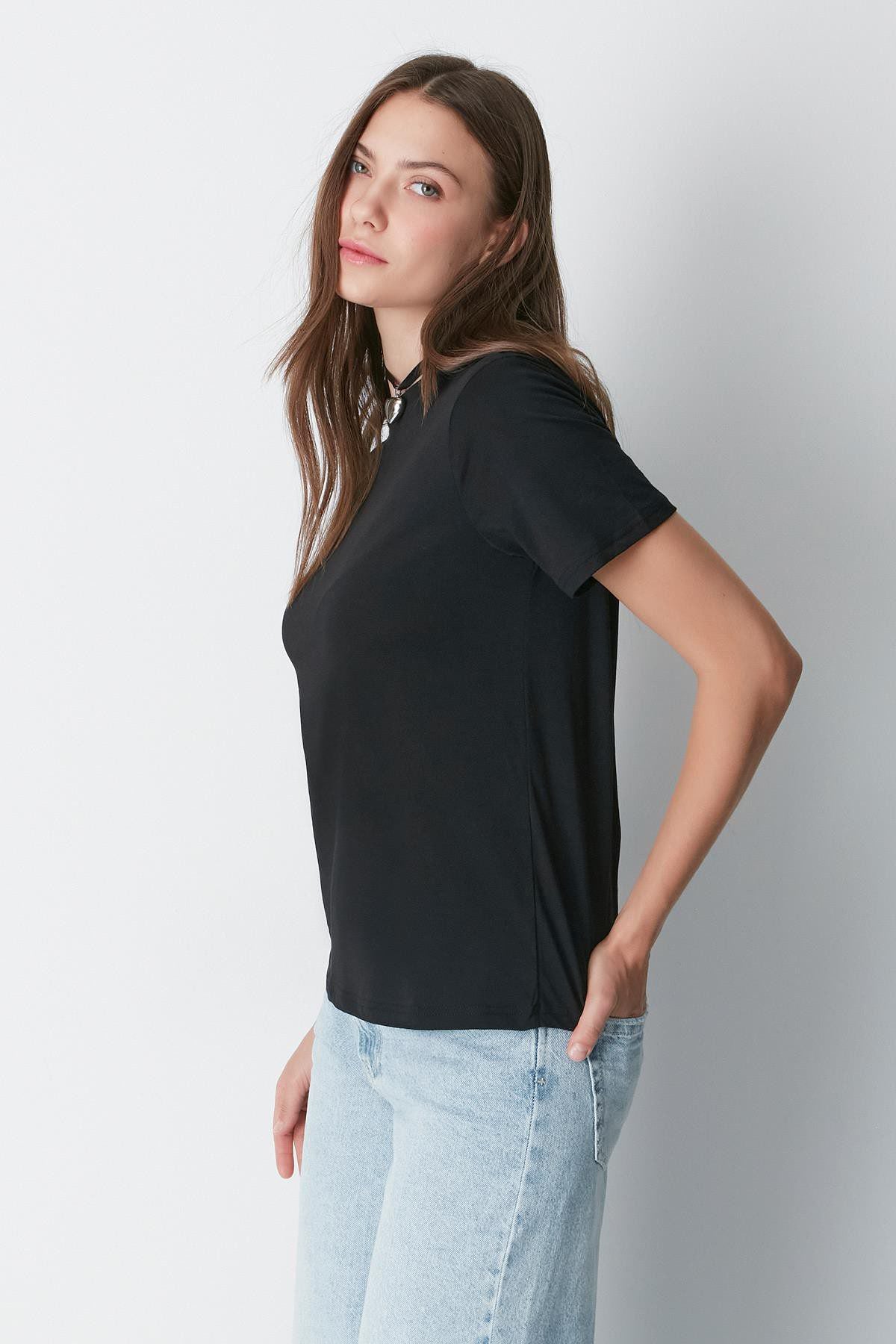 Kurzarm Basic T-Shirt mit Fahrradausschnitt - 2er Pack