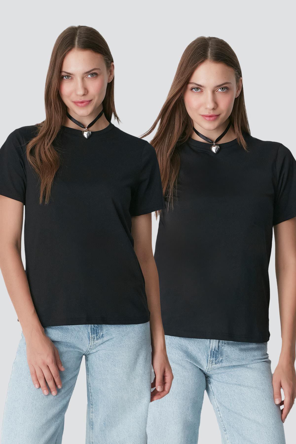 Kurzarm Basic T-Shirt mit Fahrradausschnitt - 2er Pack