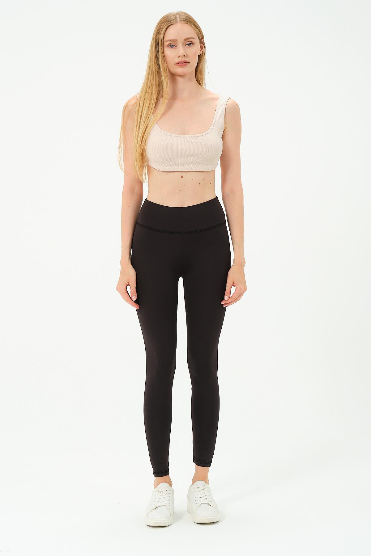Hochtaillierte Stretch-Strickleggings mit innerem Shapewear