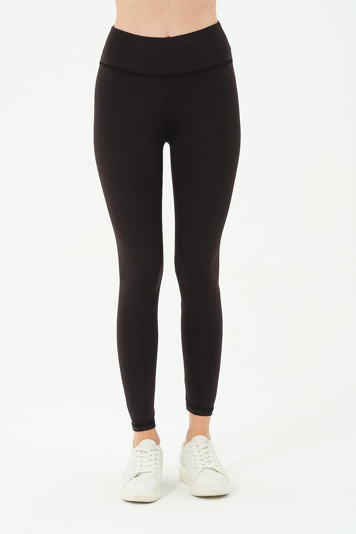 Hochtaillierte Stretch-Strickleggings mit innerem Shapewear