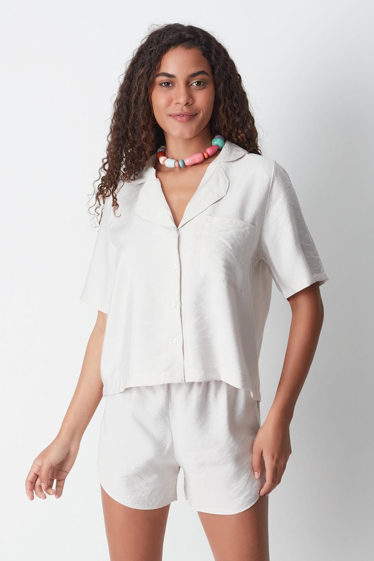 Kurzarmhemd und Shorts Set