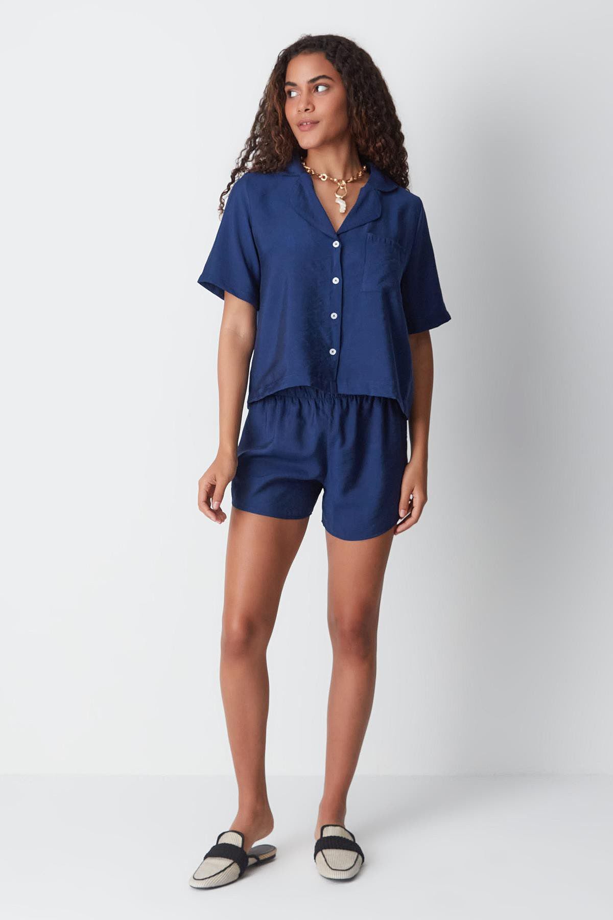 Kurzarmhemd und Shorts Set
