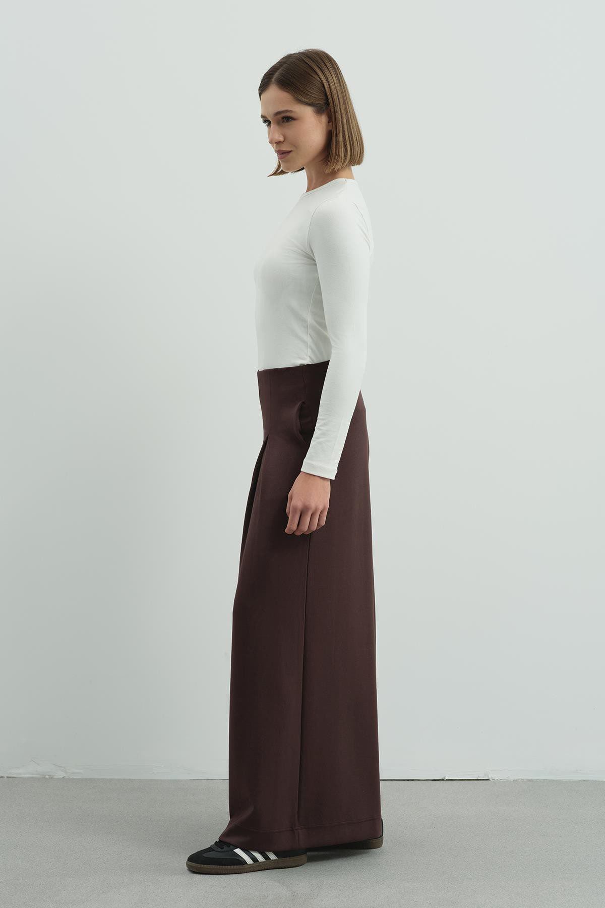 Pure Touch Einfache Faltenhose CC7007 Braun