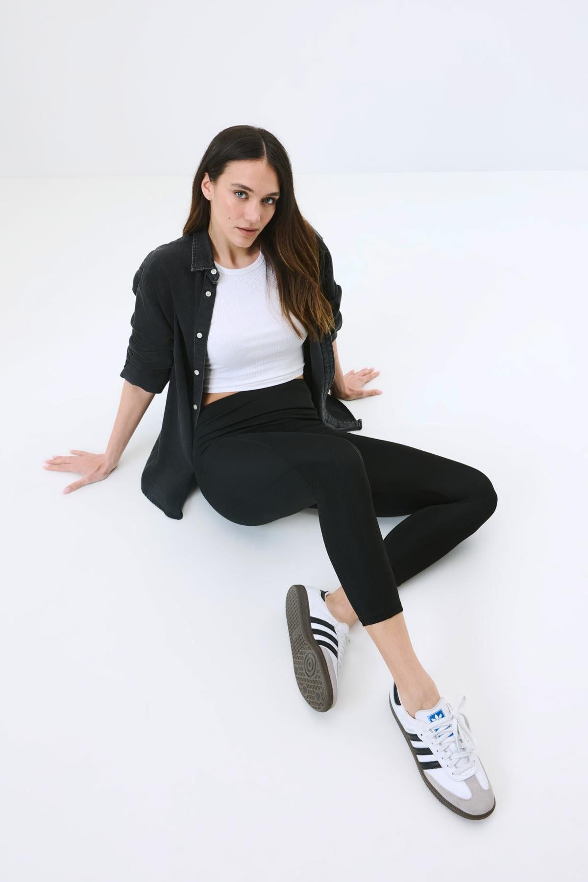 Hohe Taille Doppelte Tasche Formende Sport Leggings 9416 Grau