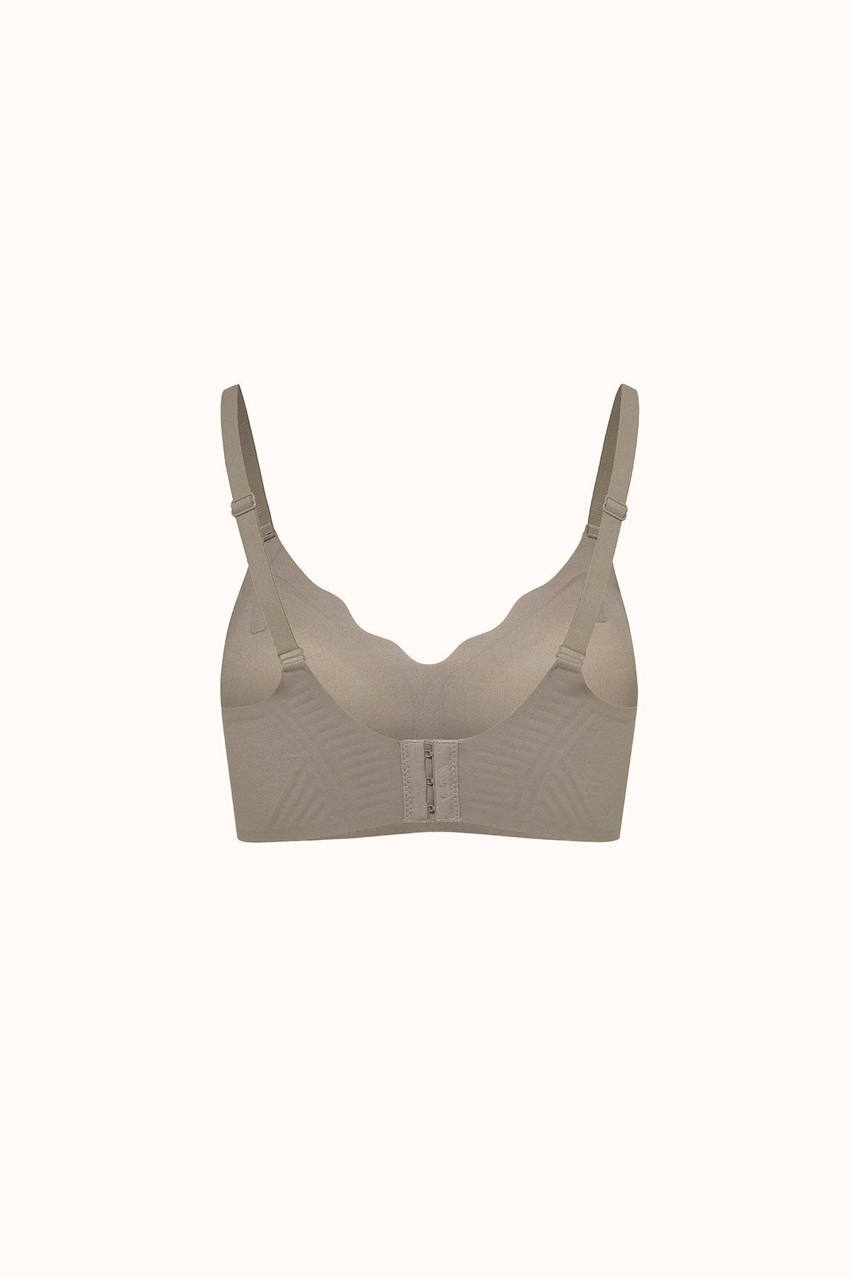Nahtloser Laser-Cut-BH mit Polstern CC418 Beige