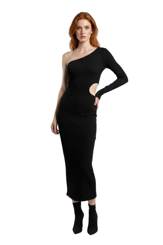 Langes Kleid mit einer Schulter