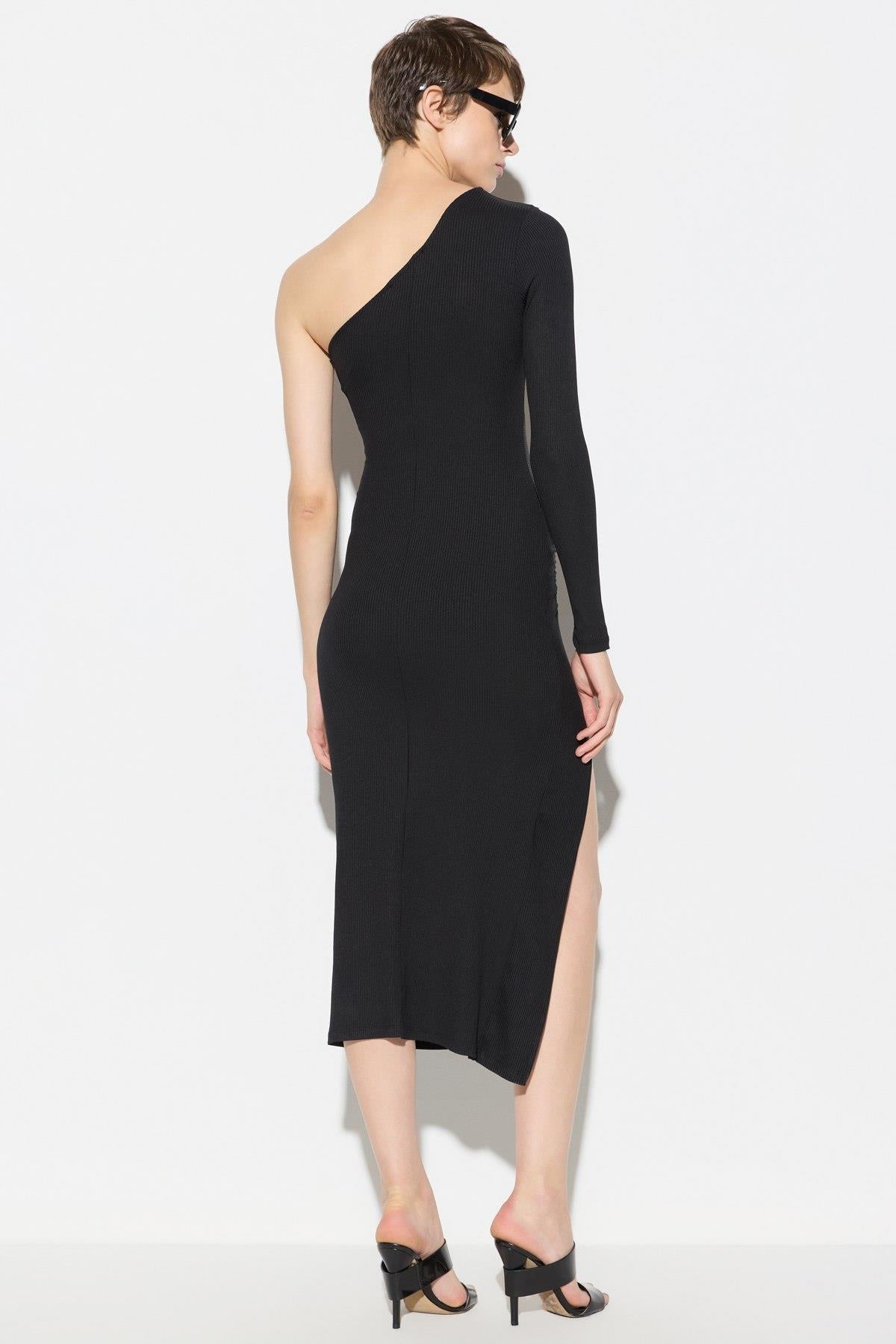 Midikleid mit einem Träger