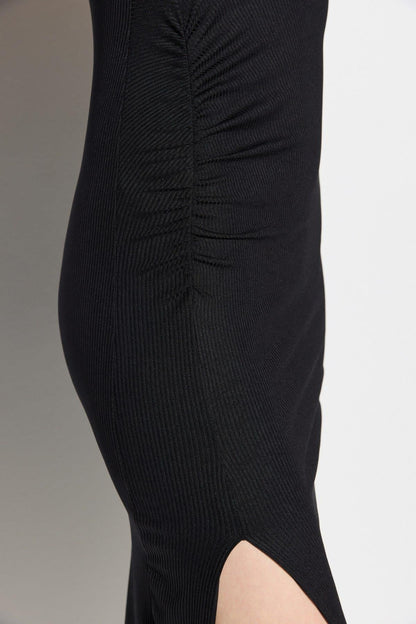 Midikleid mit einem Träger