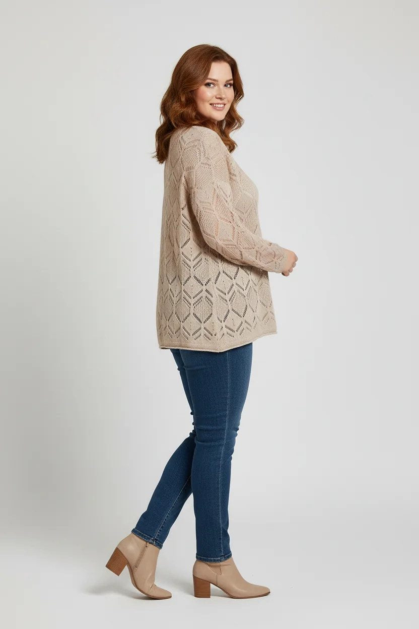 Langärmeliger Strickpullover mit Rundhalsausschnitt