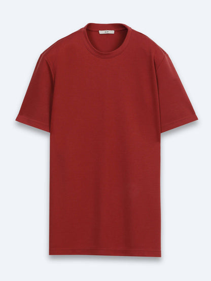 Rotes Unifarben T-Shirt