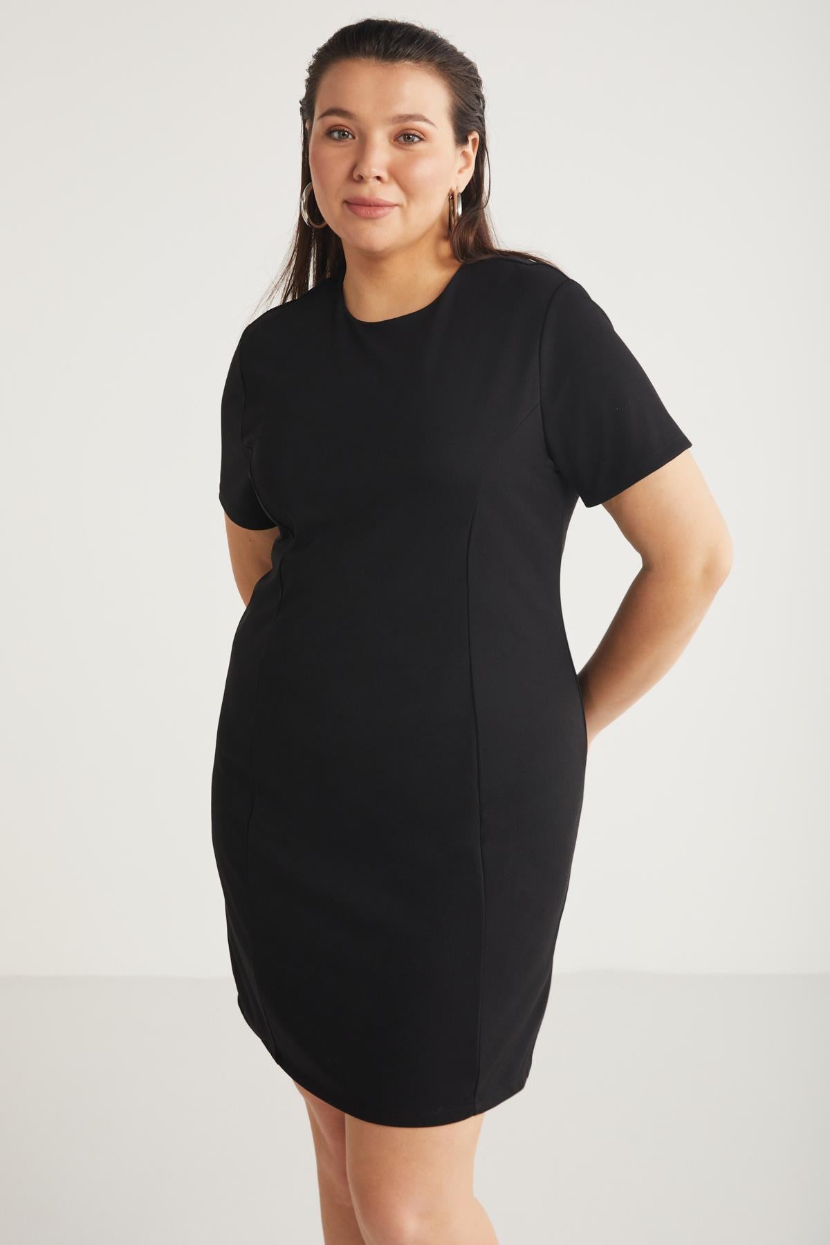 ETHIQUET TRACIBB Große Größen Strickkleid Schwarz