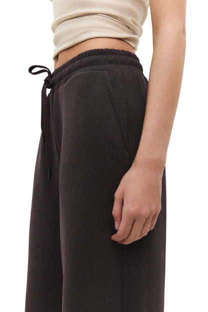 Weite Jogginghose