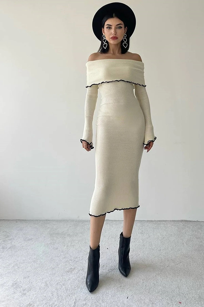 Langärmeliges Midikleid mit Carmen-Ausschnitt