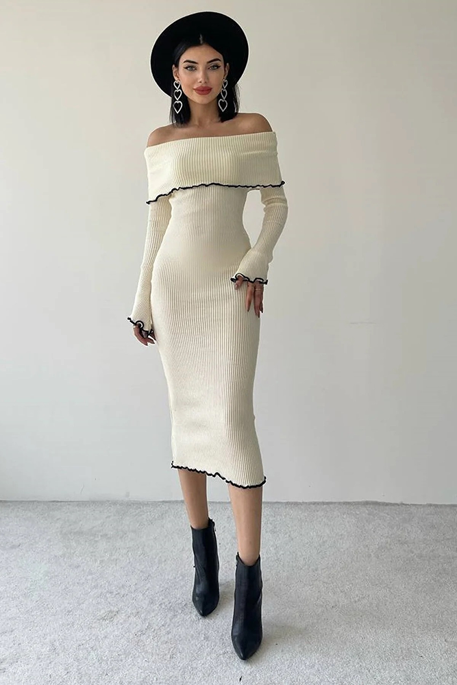 Langärmeliges Midikleid mit Carmen-Ausschnitt