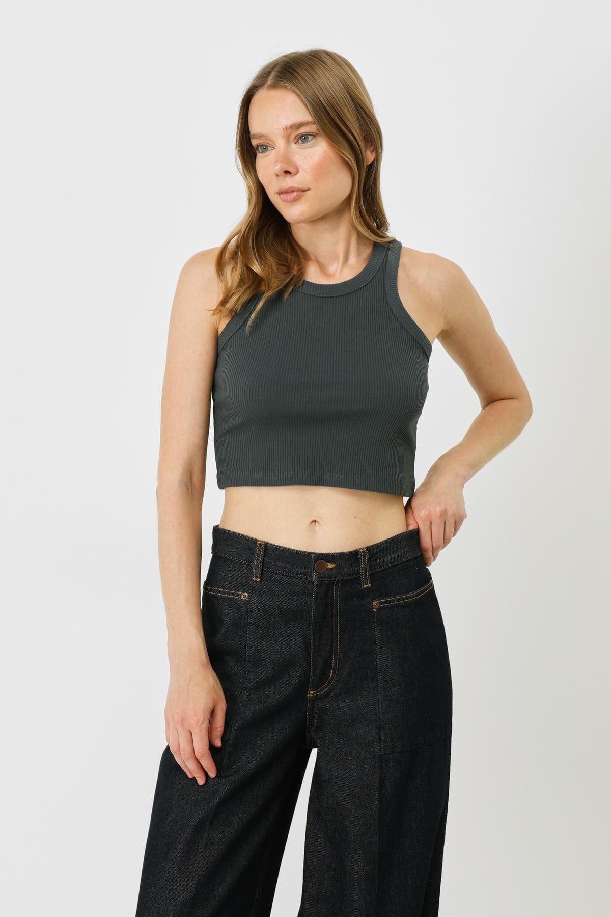 Damen Halterneck Ripp Stretch Crop Top