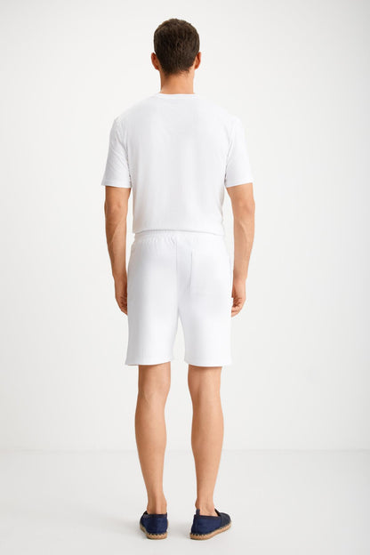 UNCERTAIN Komfort-Shorts & Bermuda