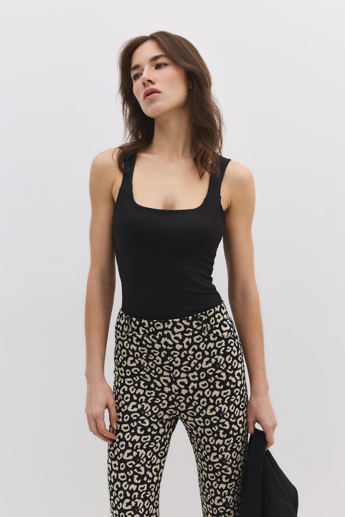 Tanktop mit breiten Trägern
