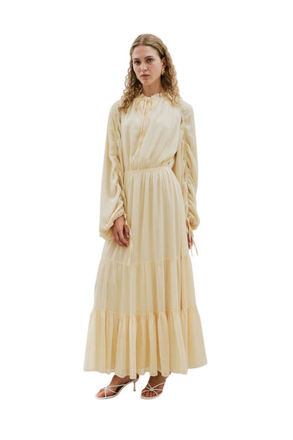 LANGES, GERÜSCHTES CHIFFONKLEID, SAGE DESIGN