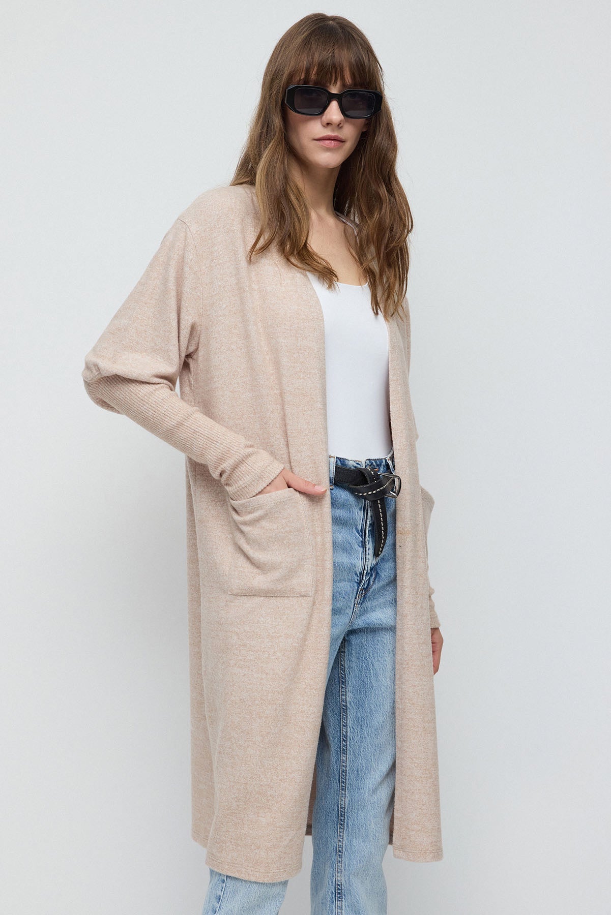 Langer Strickcardigan mit Taschen