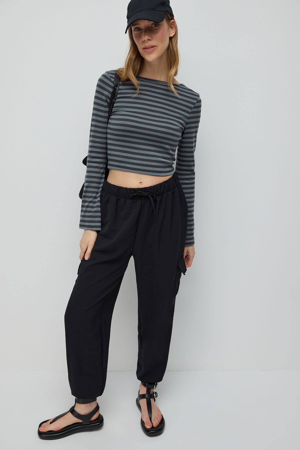 Langärmeliges, gestreiftes Basic-T-Shirt