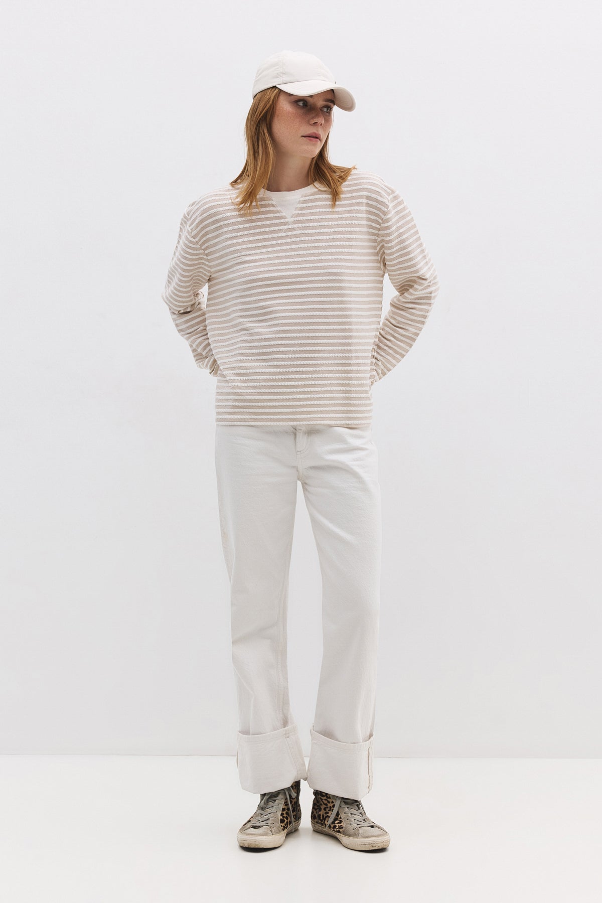Langärmeliges gestreiftes Sweatshirt