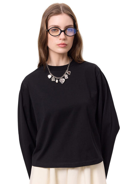 LANGÄRMLIGES KURZ-T-SHIRT, SCHWARZ.