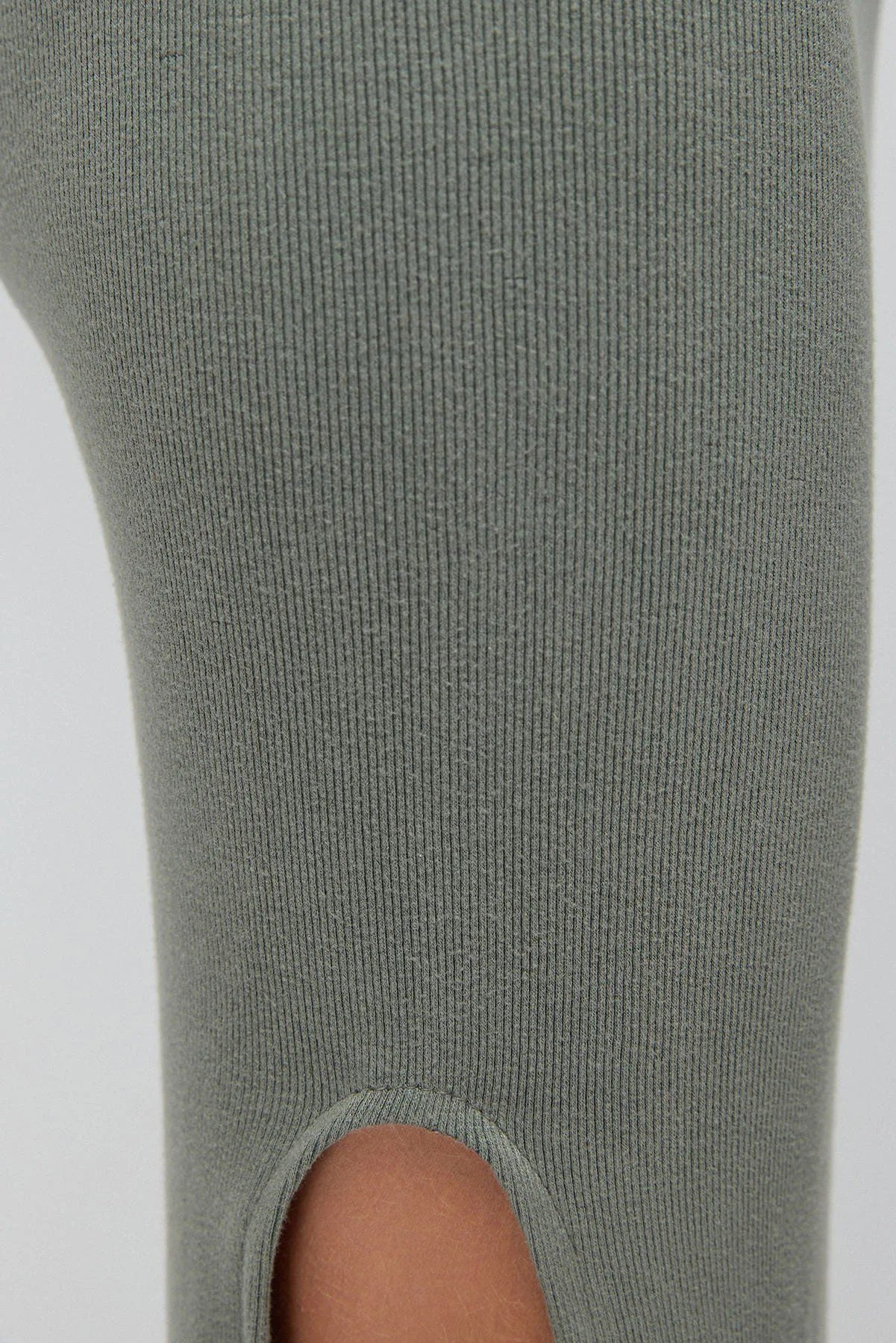 Langes Maxikleid mit Schlitz