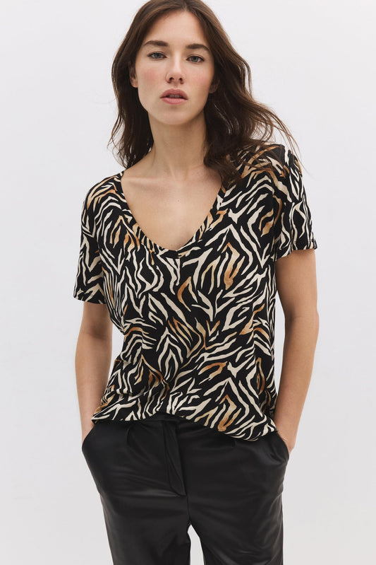 T-Shirt mit V-Ausschnitt und Muster