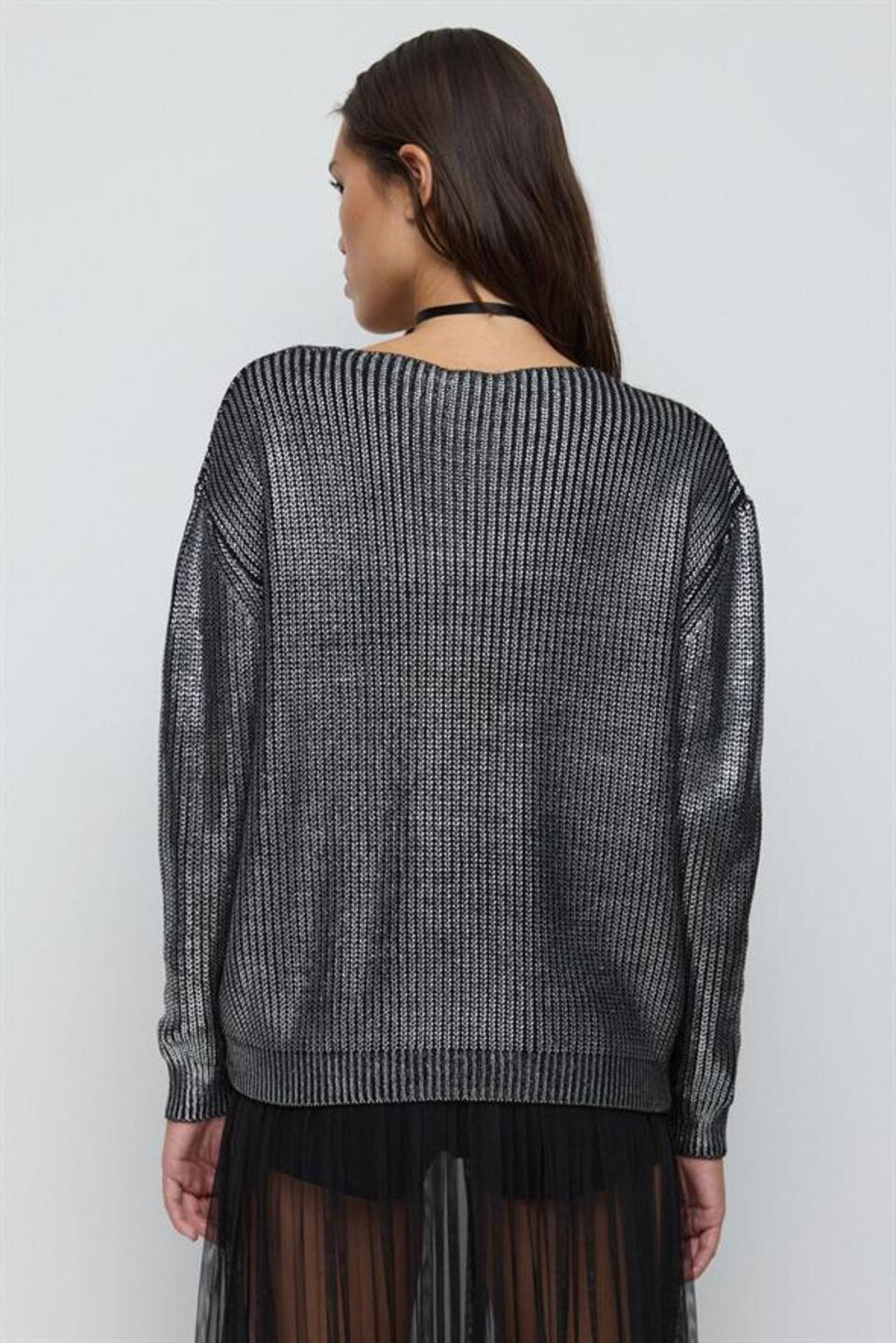 Strickpullover mit V-Ausschnitt