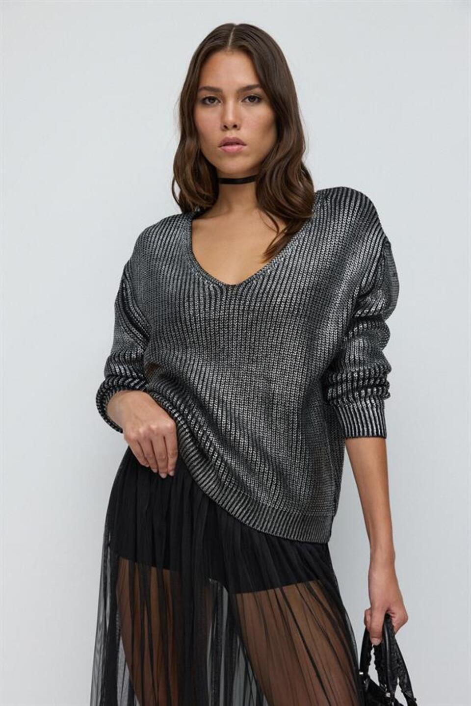 Strickpullover mit V-Ausschnitt