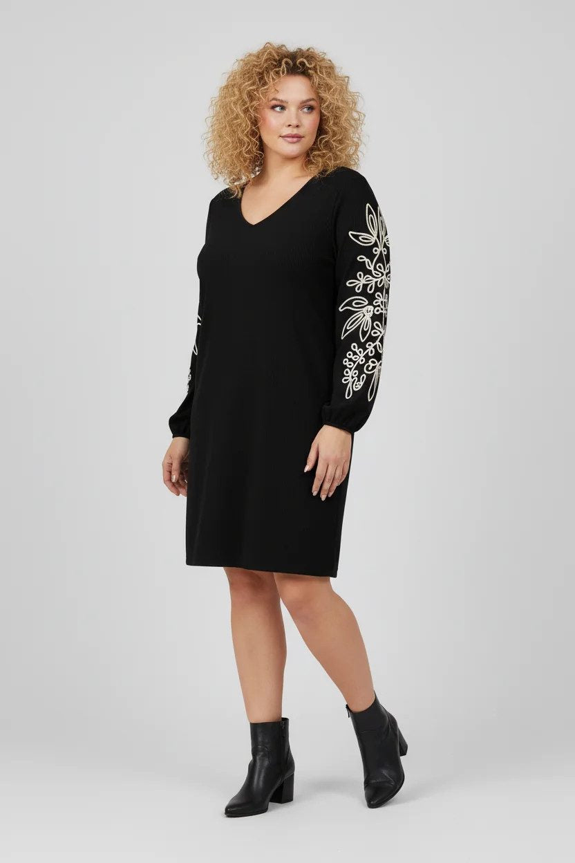 Langarmkleid mit V-Ausschnitt