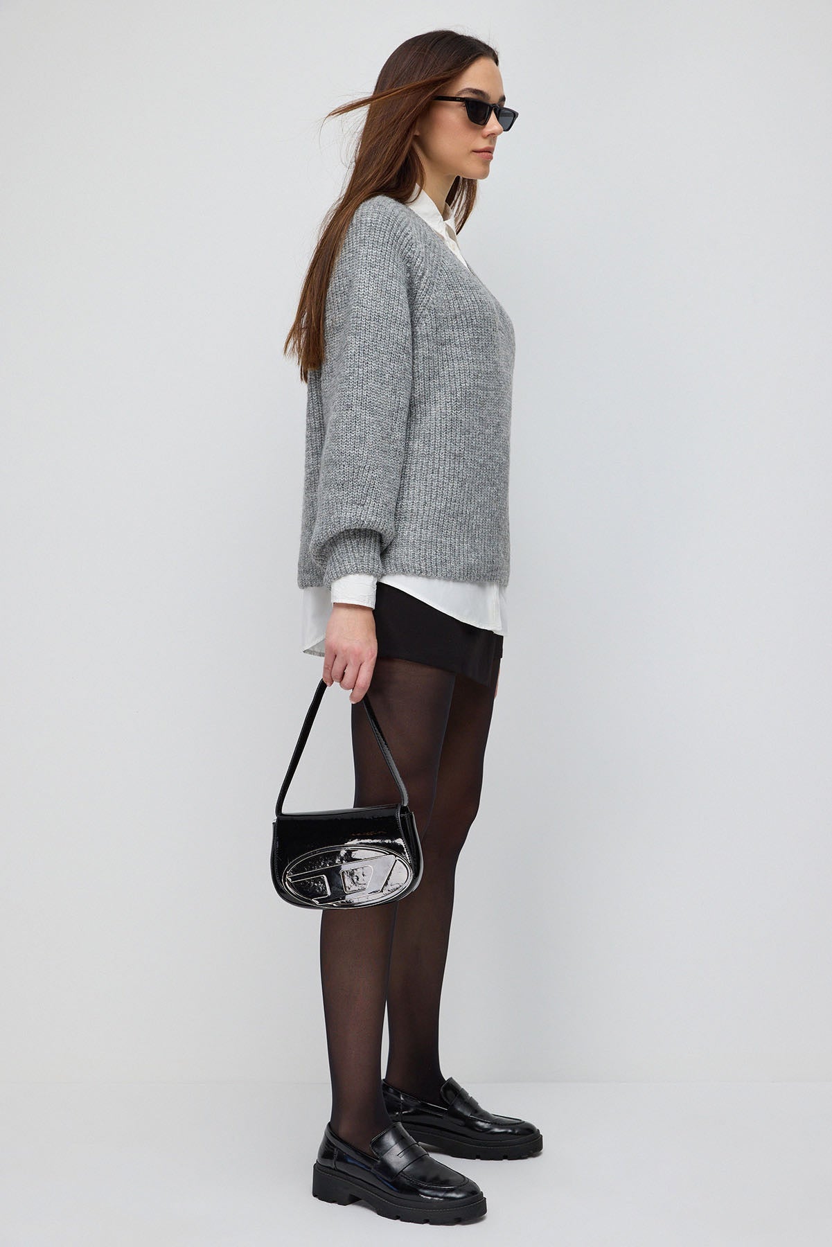Oversize-Pullover mit V-Ausschnitt