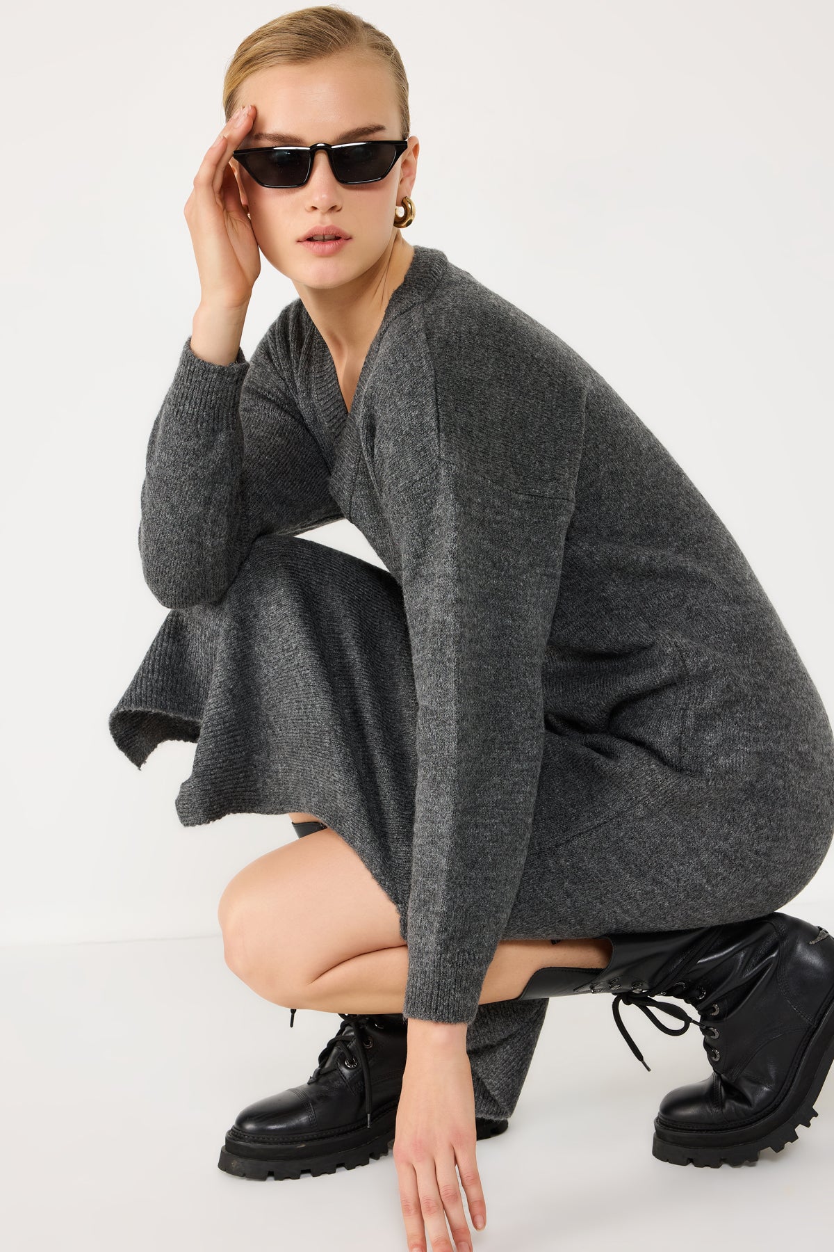 Langärmeliges Strickkleid in Midi-Länge