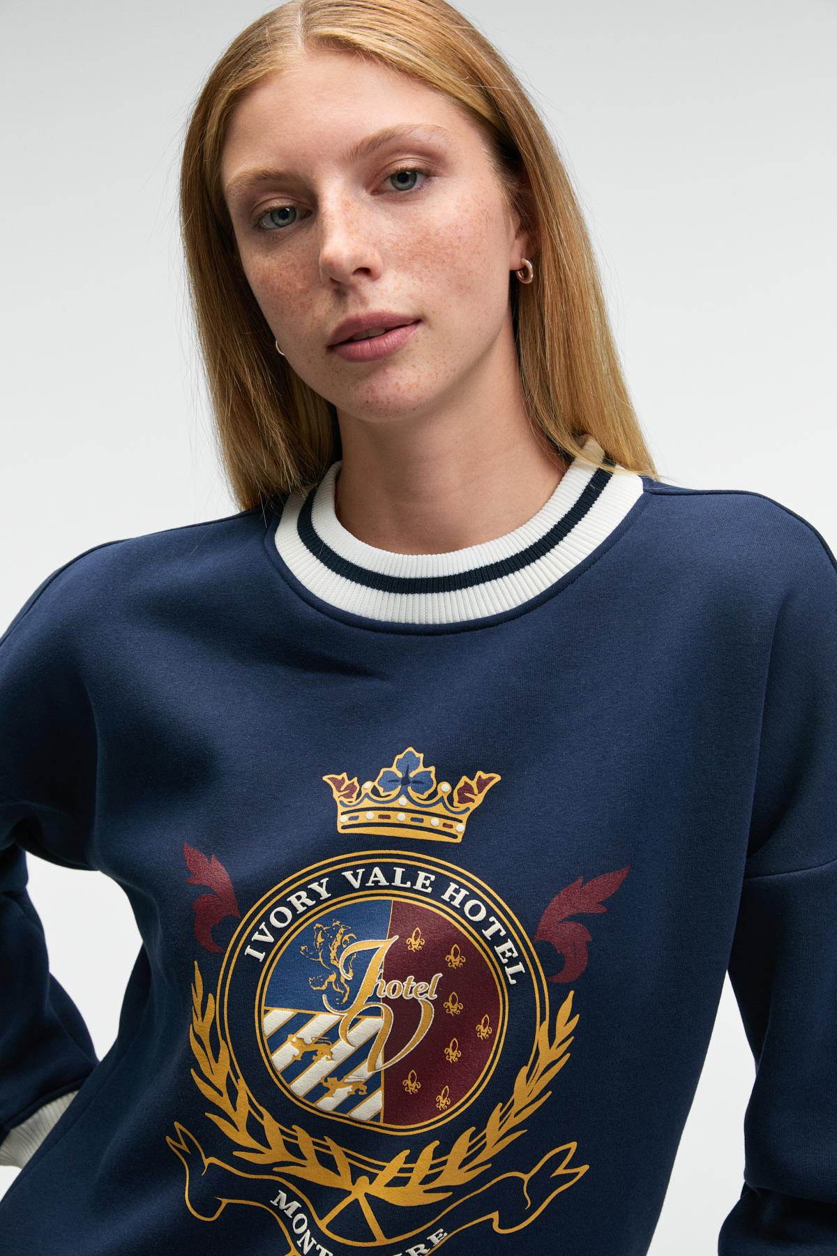 GRIMELANGE Vallune Damen Cropped Sweatshirt Marineblau
