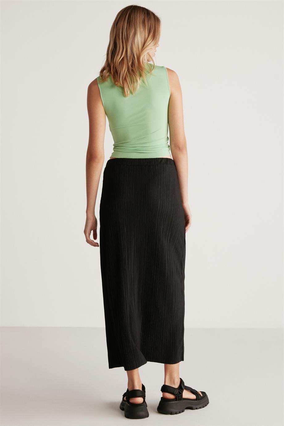 ETHIQUET VANESSA Strickrock Relaxed Schwarz
