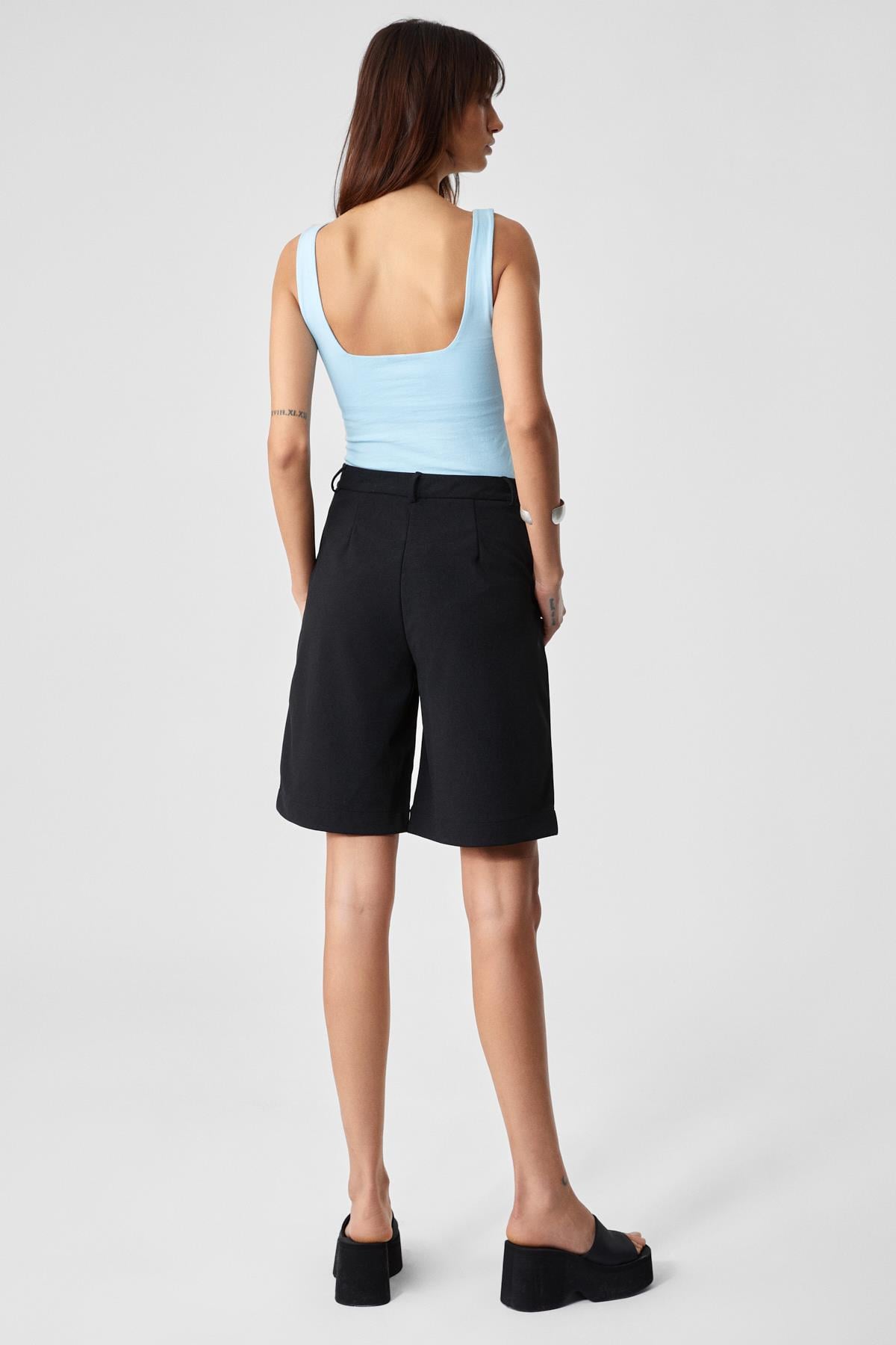 ETHIQUET WAIL Damen High-Waist-Shorts Schwarz