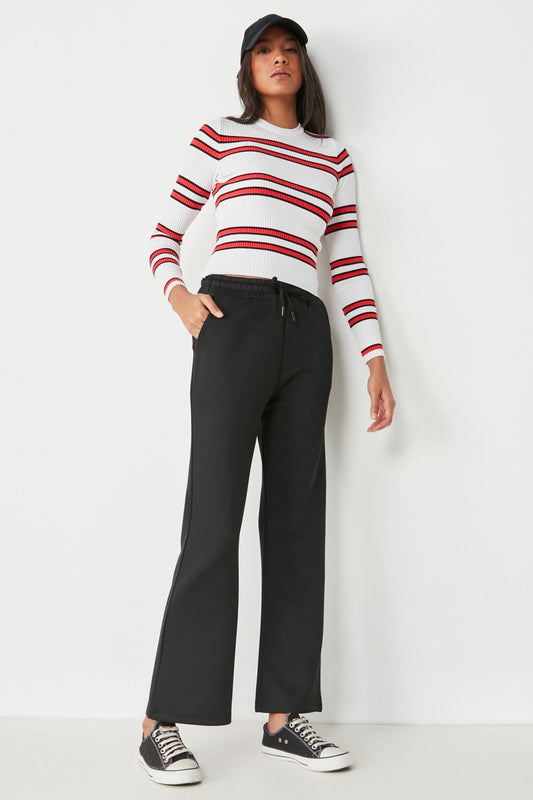 Deutsche Flare-Sweatpants