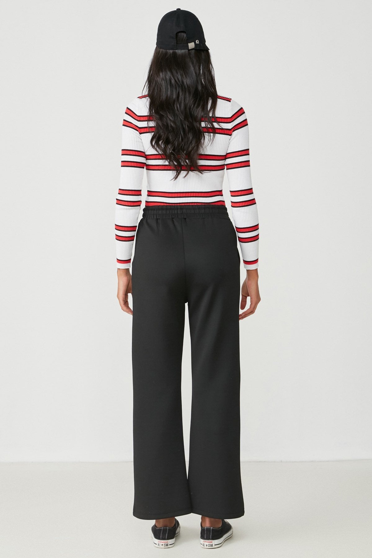 Deutsche Flare-Sweatpants