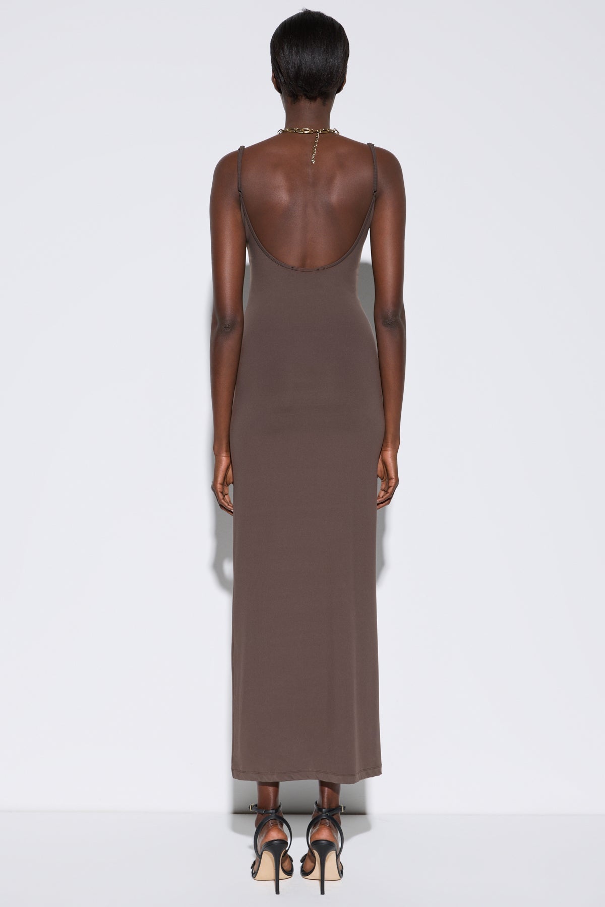 Maxikleid mit dünnen Trägern