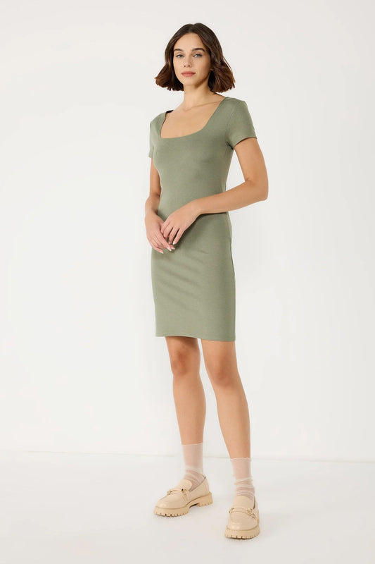 Kurzarmkleid