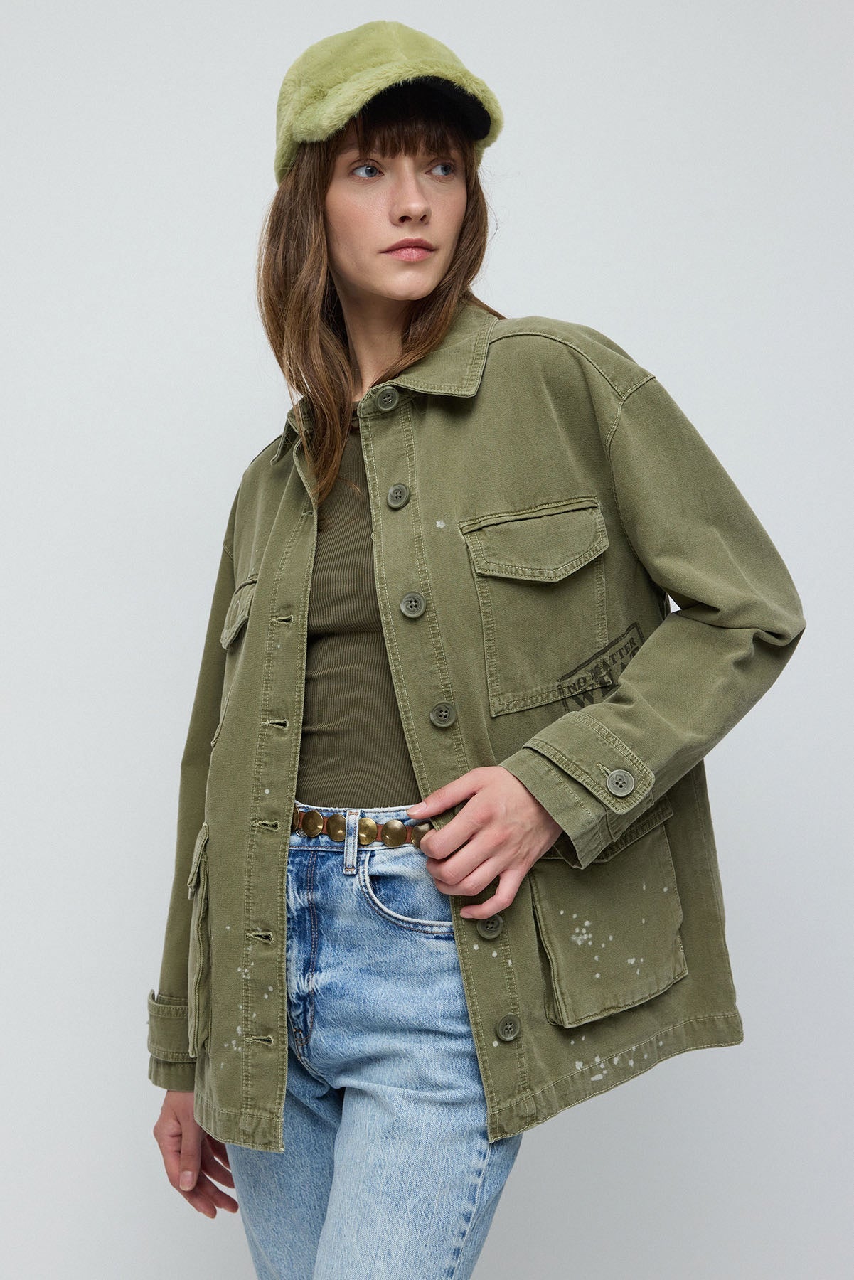 Geknöpfte Jacke mit Taschen